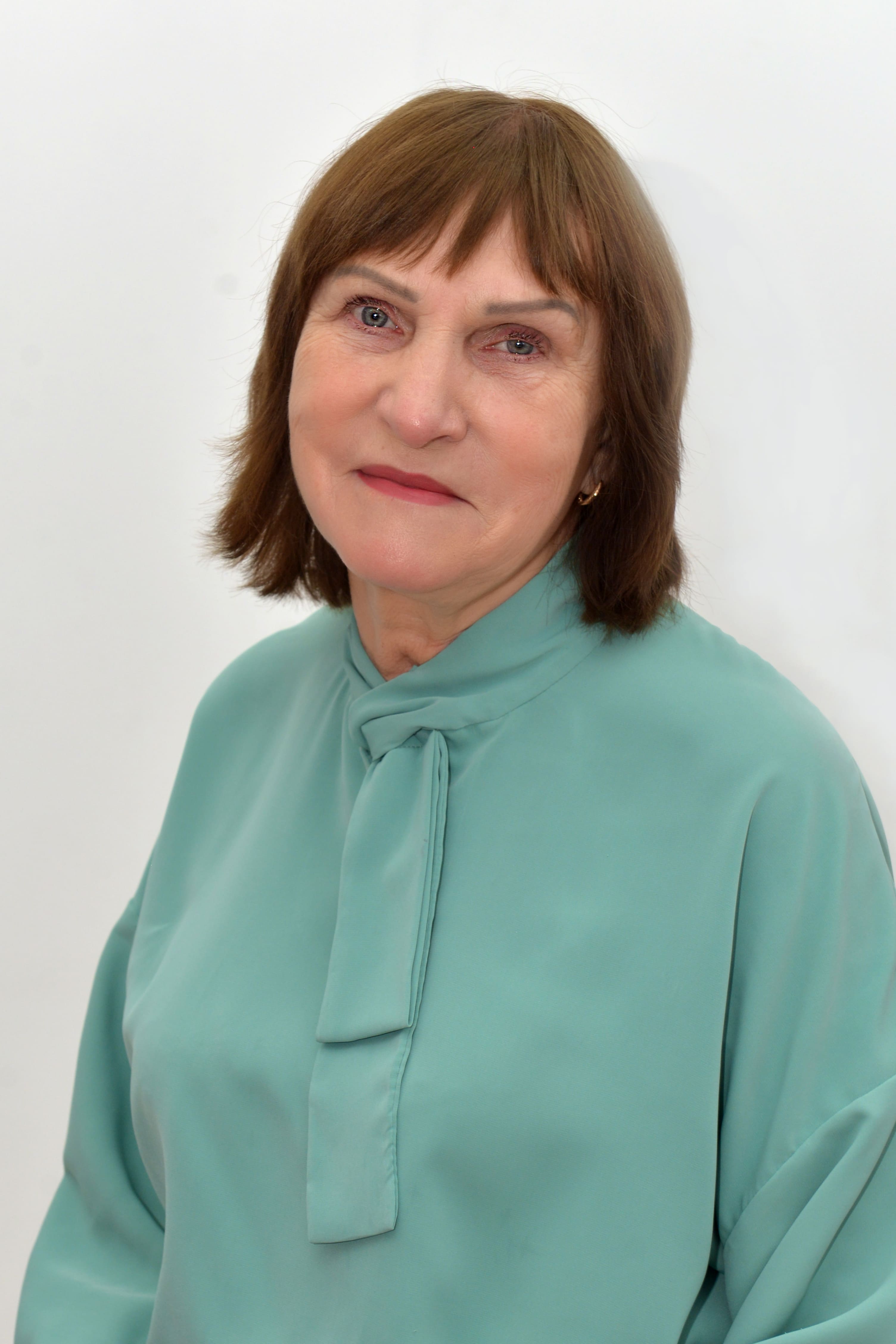 Половинкина Любовь Анатольевна.