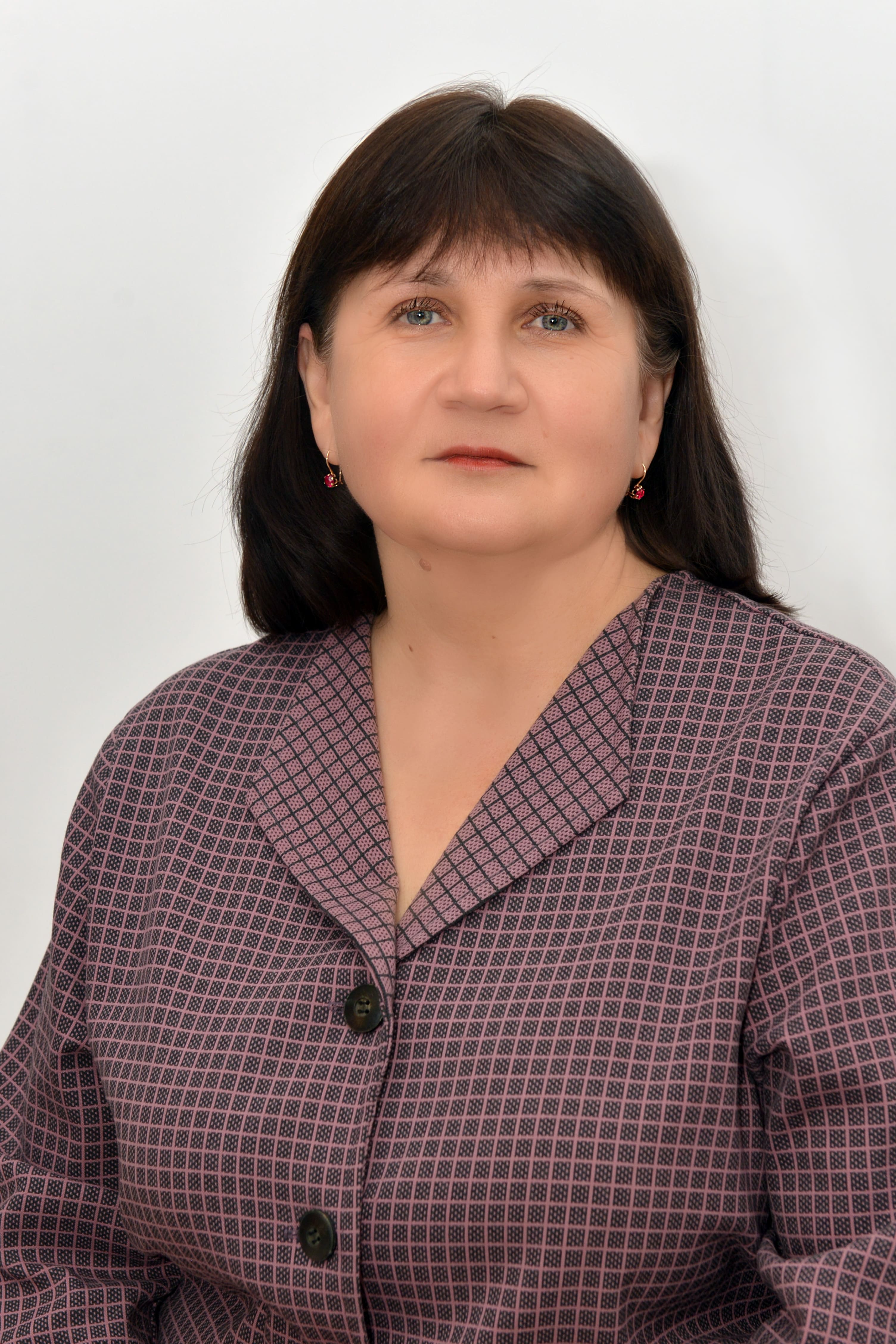 Поречная Ирина Григорьевна.